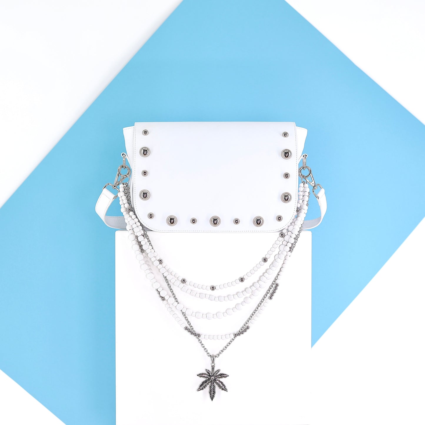 COOL REVOLUZZA 5 jewlery chain in white with marijuana  pendant - CUSTOM MADE