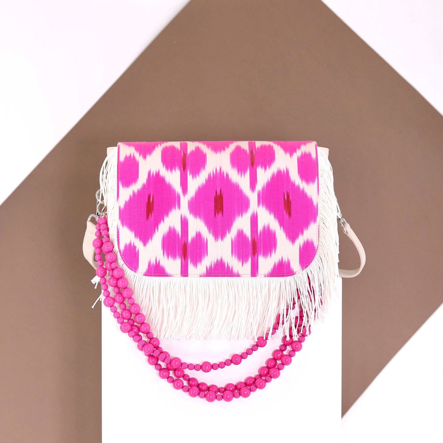 BAZAAR flap silk neon pink small