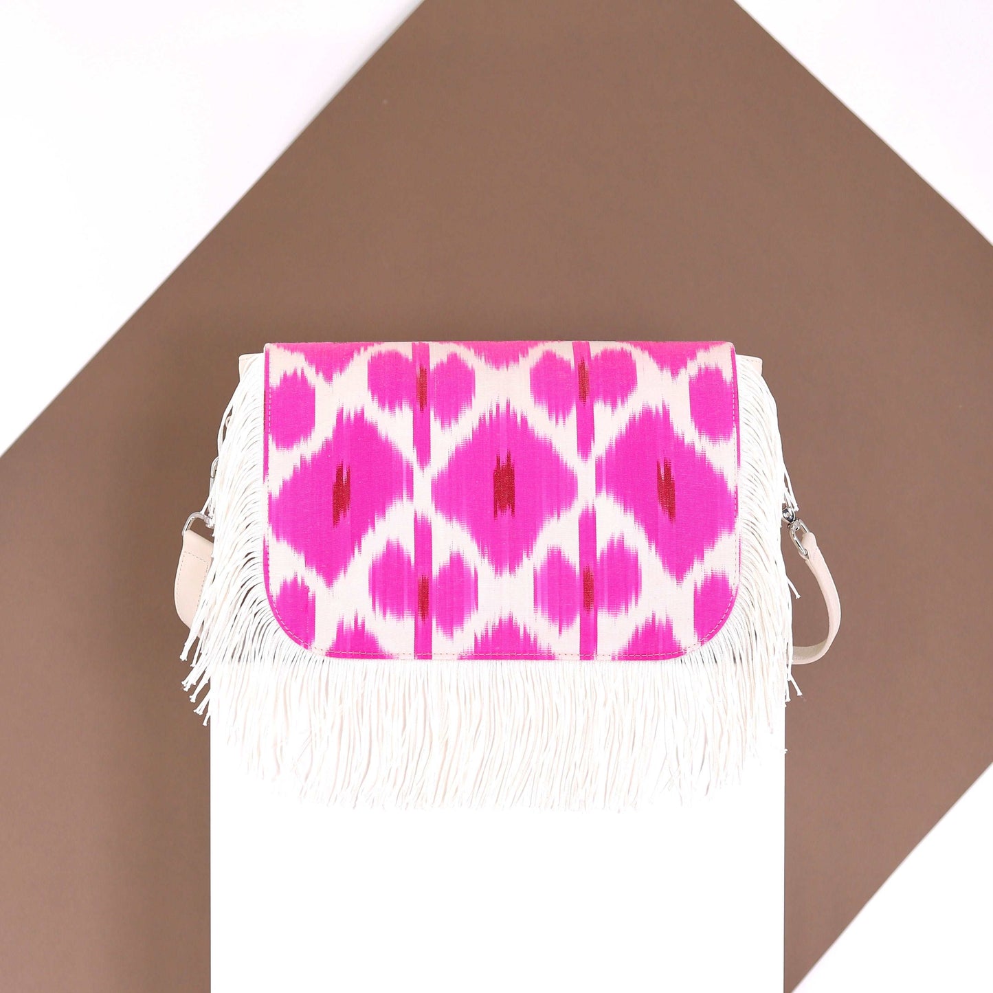 BAZAAR flap silk neon pink small