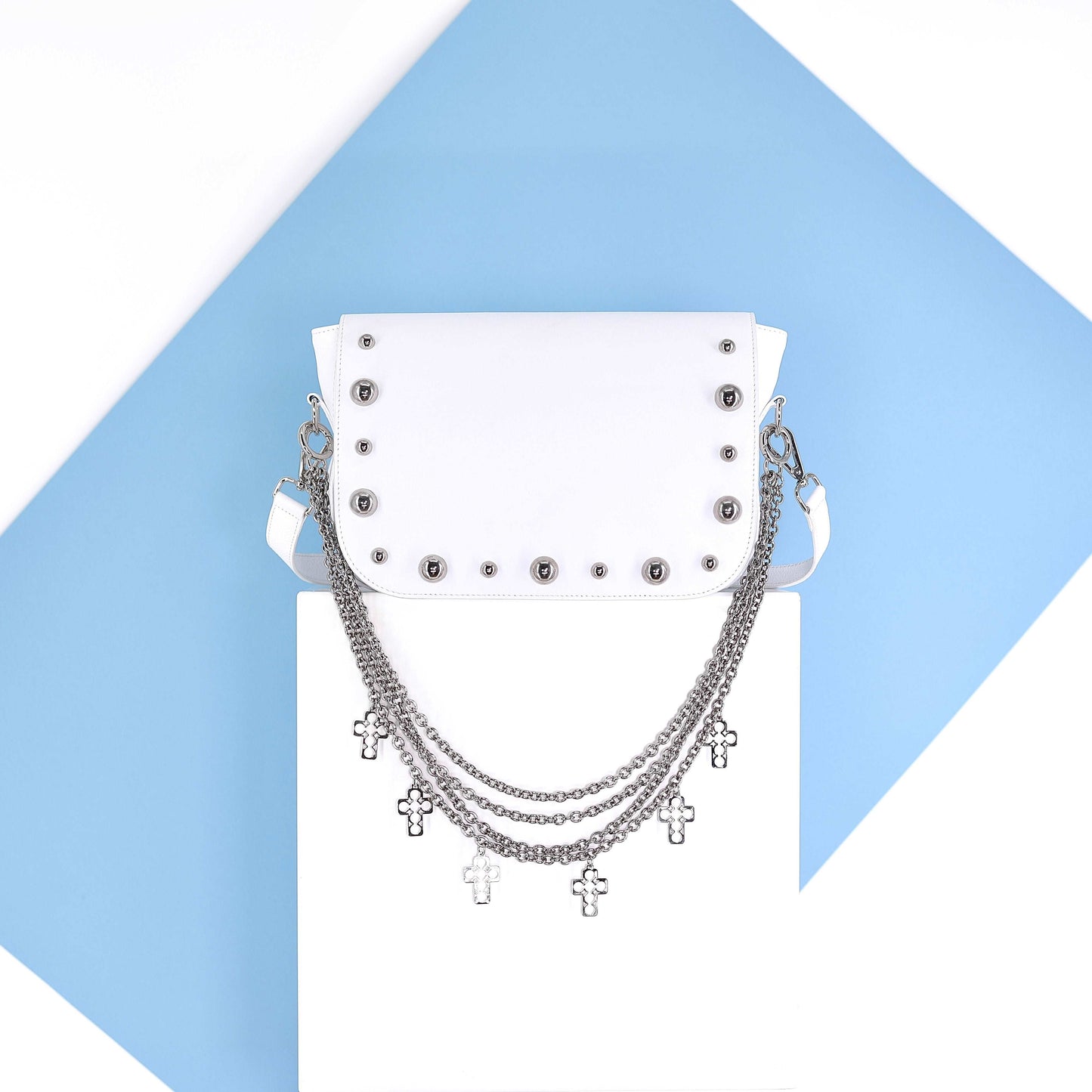 BRONX flap genuine leather white with studs medium