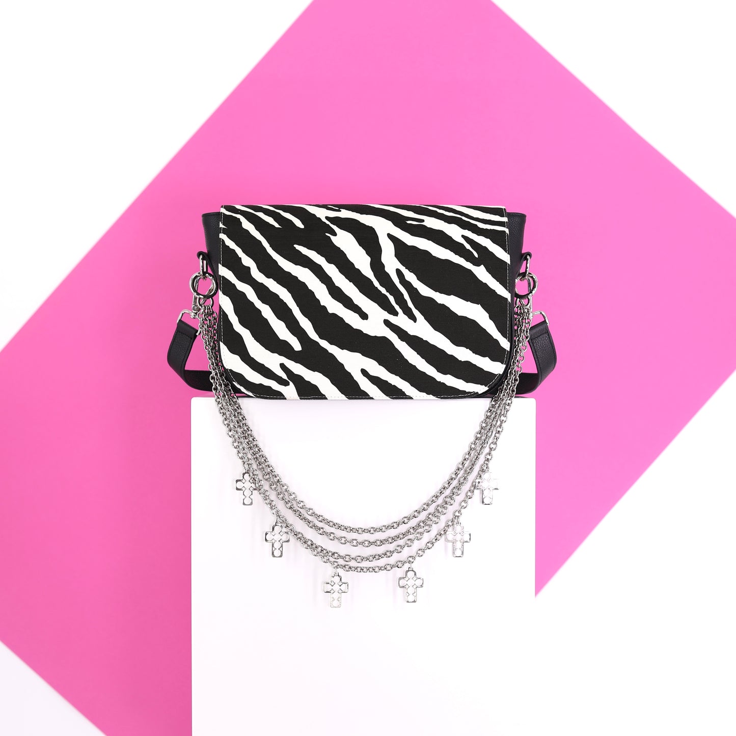 ZEBRA flap fabric print black off-white medium