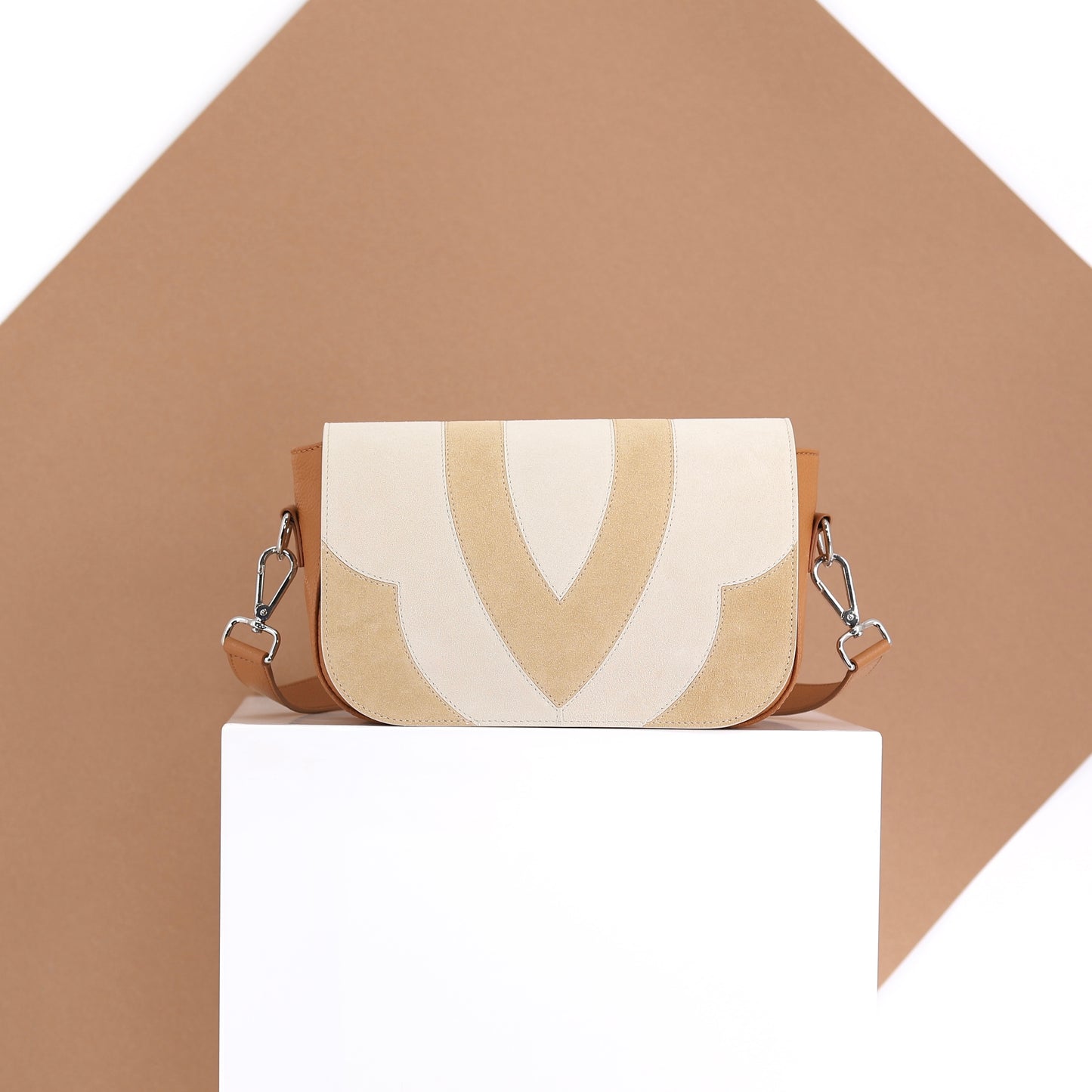 FREE SPIRIT flap patchwork suede leather off-white caramel small