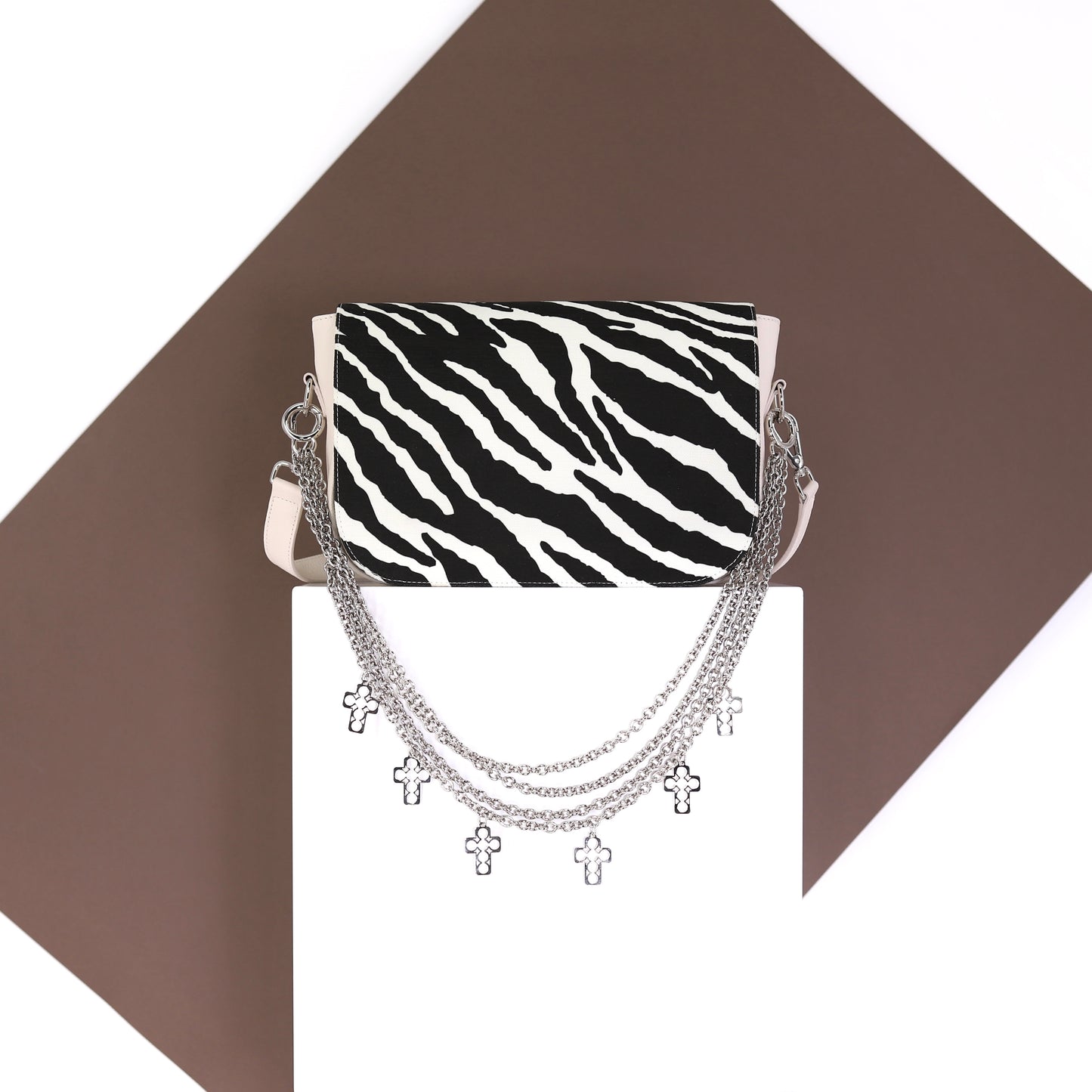 ZEBRA flap fabric print black off-white medium